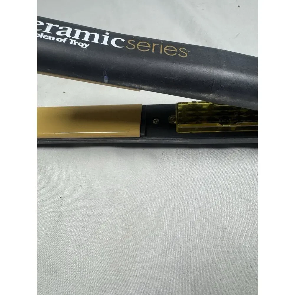 Ceramic Series by Helen of Troy Hair Straightener Flat Iron Tested Works